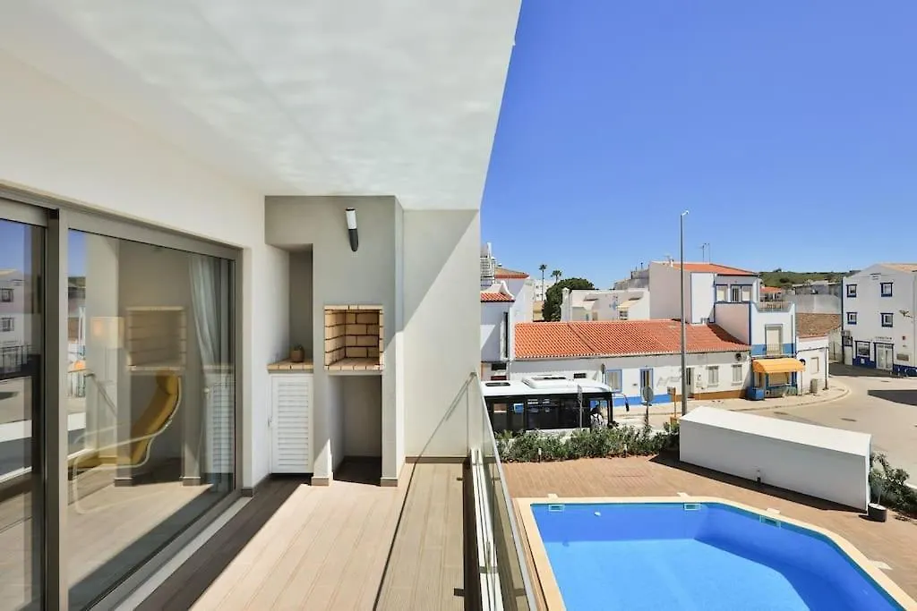 The Hub Central Apartment Burgau