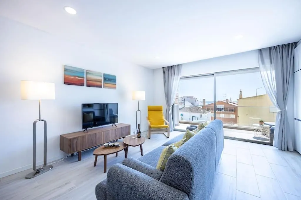 The Hub Central Apartment Burgau